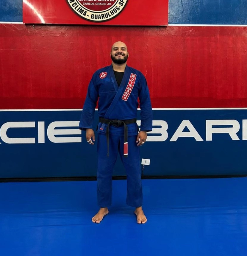 Matheus Alex Negri, professor de Jiu-Jitsu, em ambiente de treino